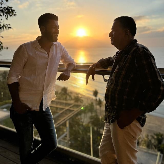 Sham Kaushal shares pic with son Vicky Kaushal from actor's sea-facing home - Vimarsana News