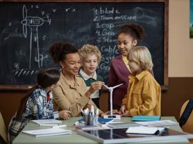 20 Thoughtful Ways to Celebrate and Show Teacher Appreciation