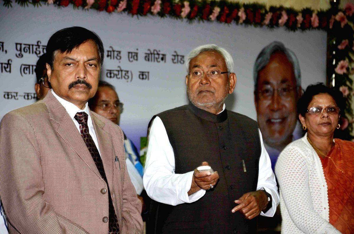 Nitish calls legislators meet, sparks off speculations - Vimarsana News