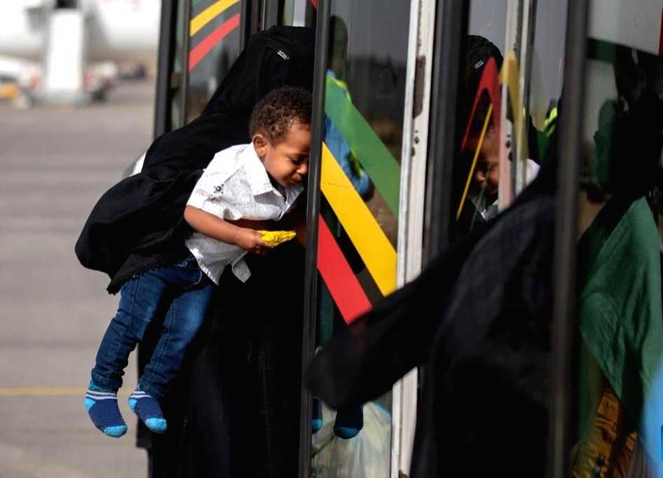 IOM helps over 3,200 African migrants return home from Yemen - Vimarsana News