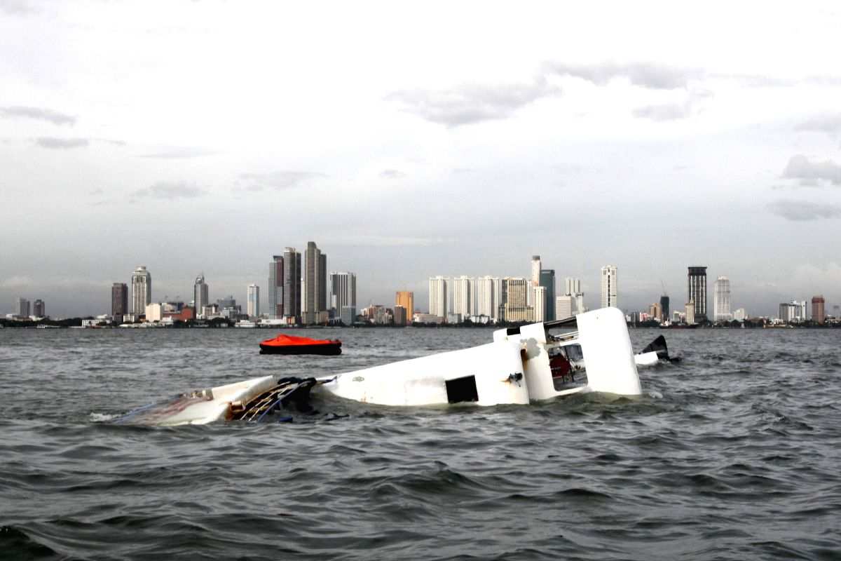 10 killed in Philippine ferry fire, 230 rescued - Vimarsana News