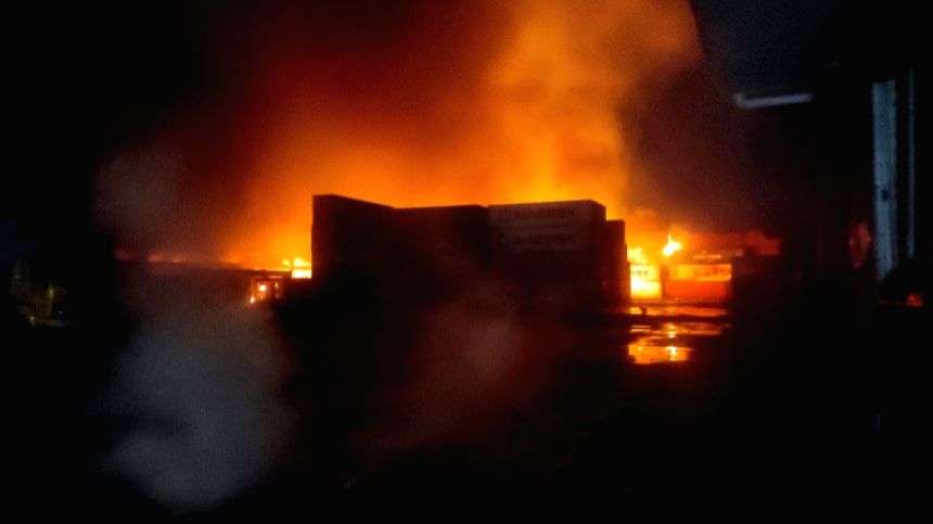 43 killed in massive B'desh container depot blaze (Ld) - Vimarsana News
