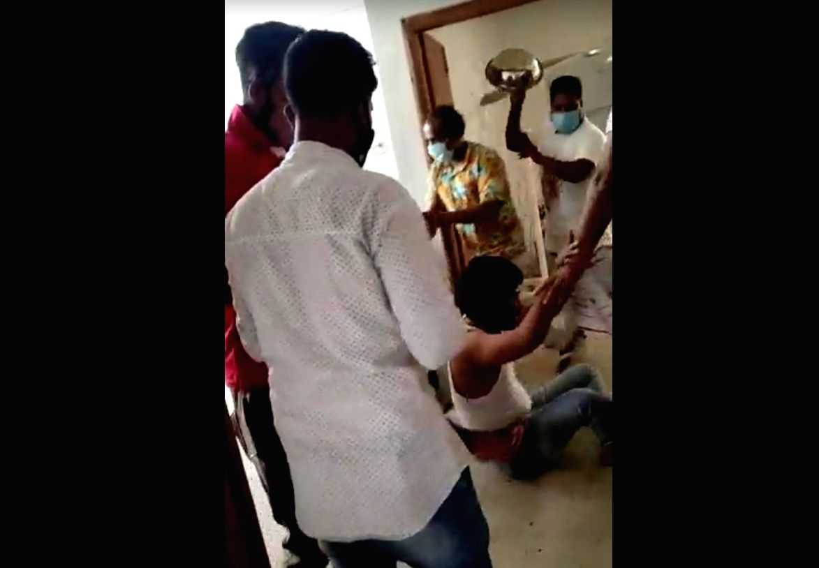 24 held for brutally assaulting doctor in Assam - Vimarsana News