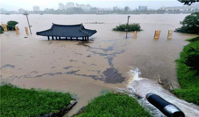 39 cultural heritage sites in S.Korea suffer damages after heavy rain - Vimarsana News