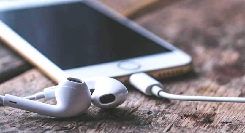 5 mental health podcasts to help ease a tough day - Vimarsana News