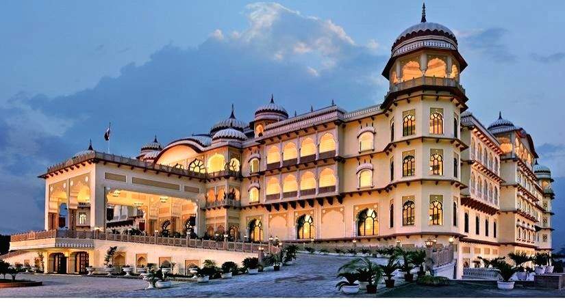 5 palaces right out of fairy tale near Delhi-NCR - Vimarsana News