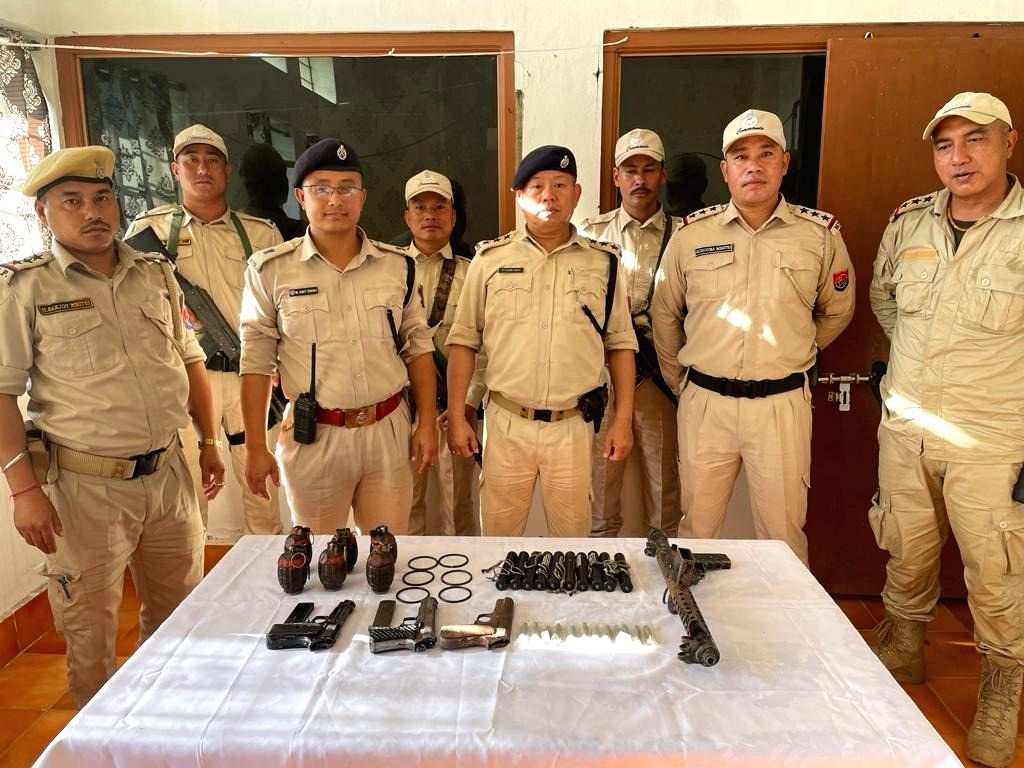 8 looted arms, 112 types of ammunition recovered in Manipur - Vimarsana News