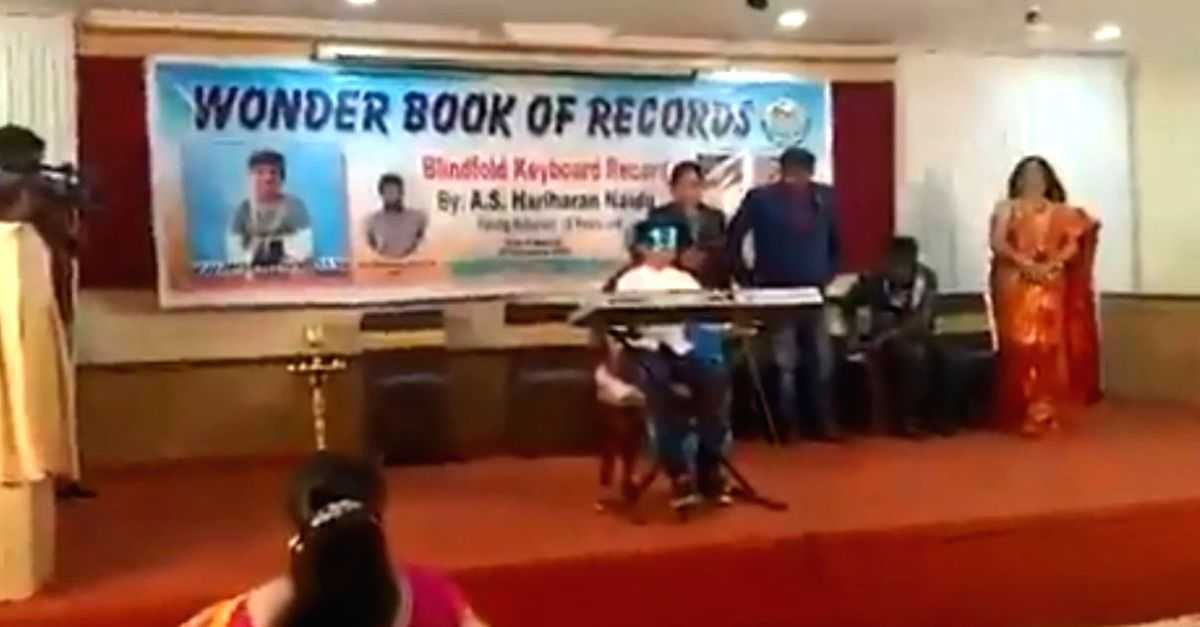 13-year-old sets record playing keyboard with a blindfold - Vimarsana News