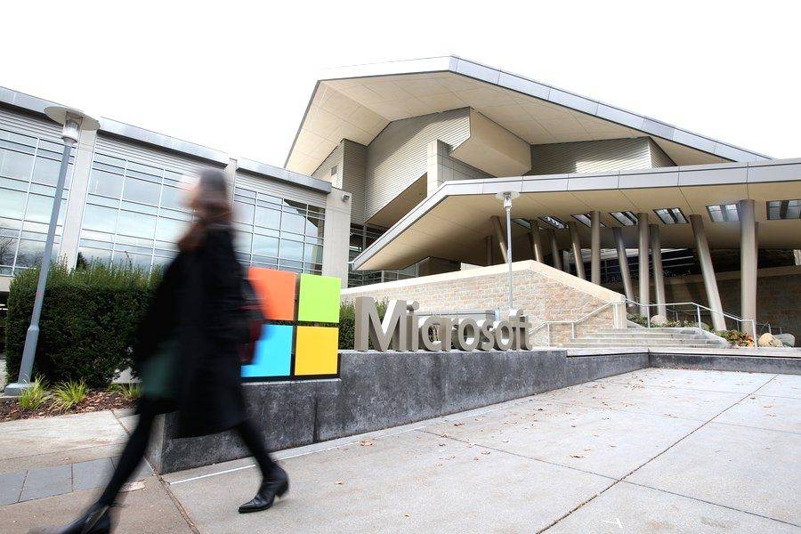 Microsoft logs 14% decrease in net profit as PC sales declin
