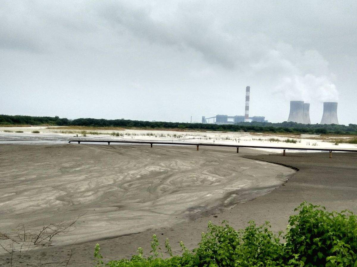 Environment Ministry team visits villages affected by thermal plants on Nagpur outskirts - Vimarsana News