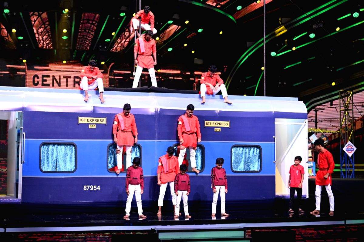 Abujhmad Malkhamb group performs on song 'First Class' in 'IGT 10' - Vimarsana News