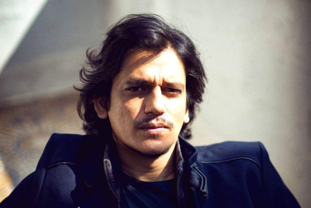 Vijay Varma bags award for Best Actor in a Negative Role for his performance in She - Vimarsana News