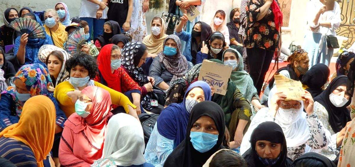 Afghan women protest against new restrictions - Vimarsana News