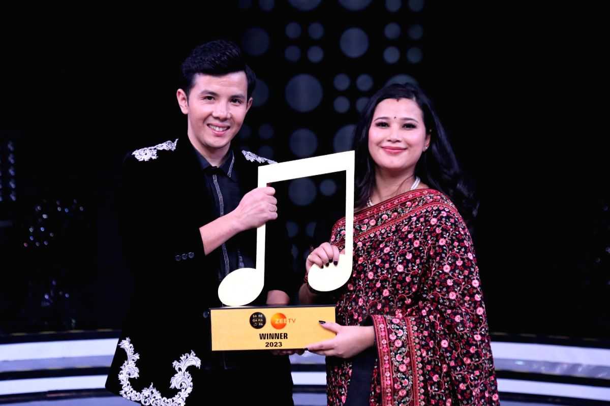 Albert Kabo Lepcha bags 'Sa Re Ga Ma Pa' trophy; credits his wife for the win - Vimarsana News