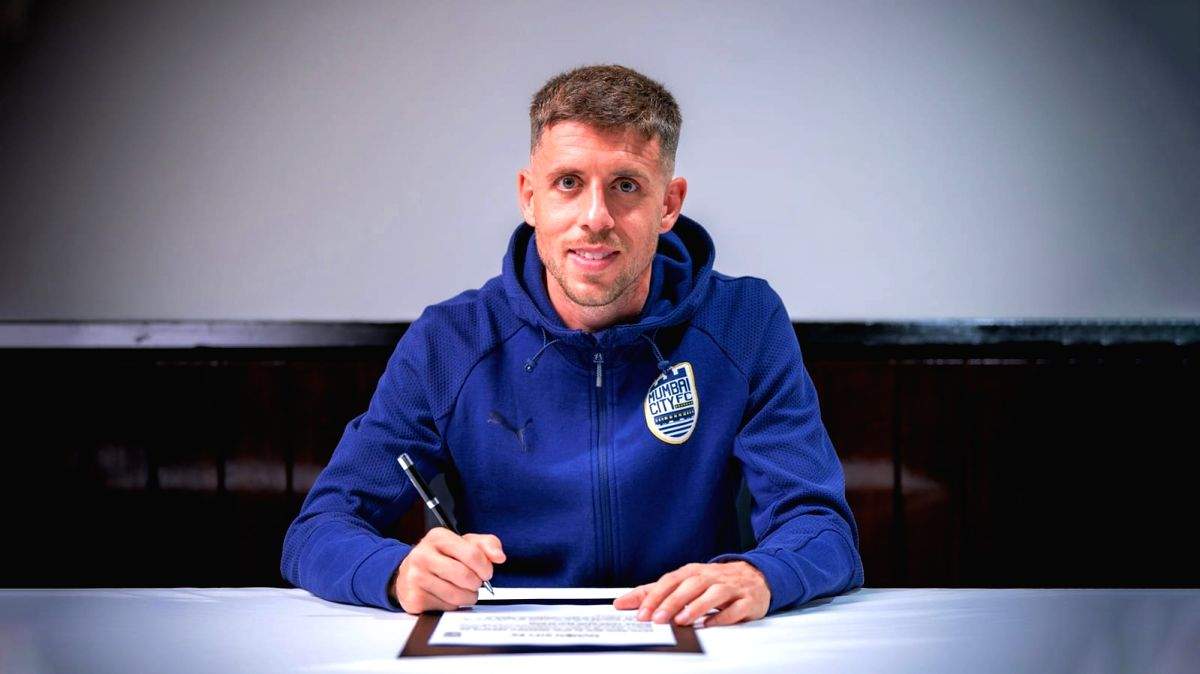 Alberto Noguera signs one-year contract extension with Mumbai City FC - Vimarsana News