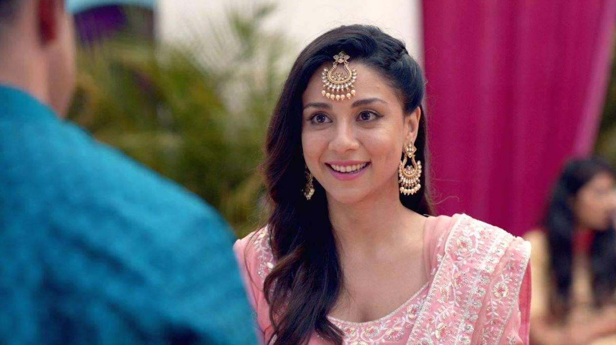 Amrita Puri starts shooting for 'Four More Shots Please! 3' - Vimarsana News