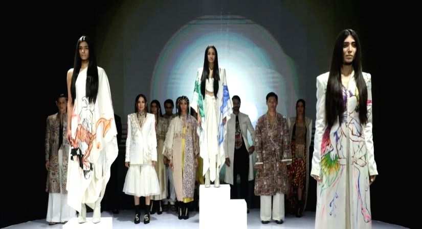 Anamika Khanna opens FDCI x LFW joint fashion week - Vimarsana News