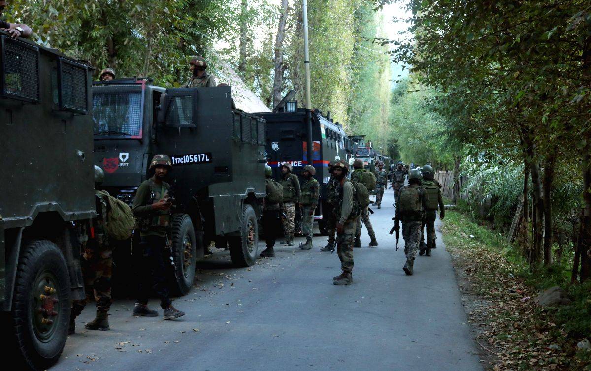 Two infiltrators killed in Uri sector - Vimarsana News