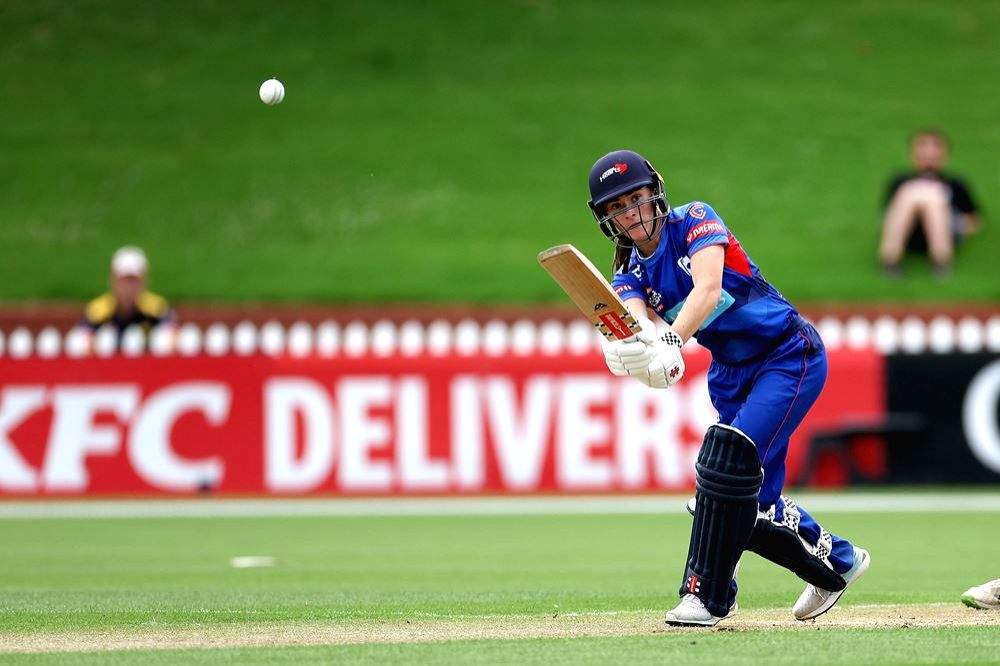 Anderson, Armstrong called up for NZ women's South Africa tour; Jess Kerr back from injury - Vimarsana News
