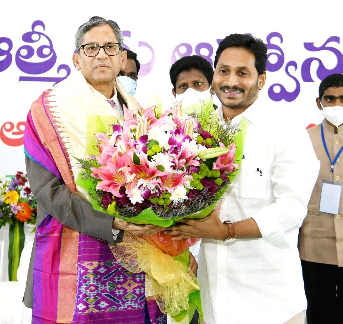 Andhra Pradesh CM calls on CJI - Vimarsana News