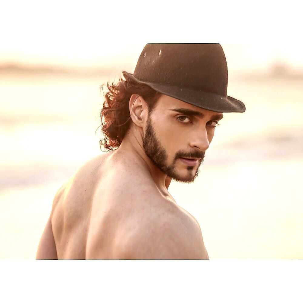 Angad Hasija enters dark territory in 'Ziddi Dil Mane Na' and 'Garud' - Vimarsana News