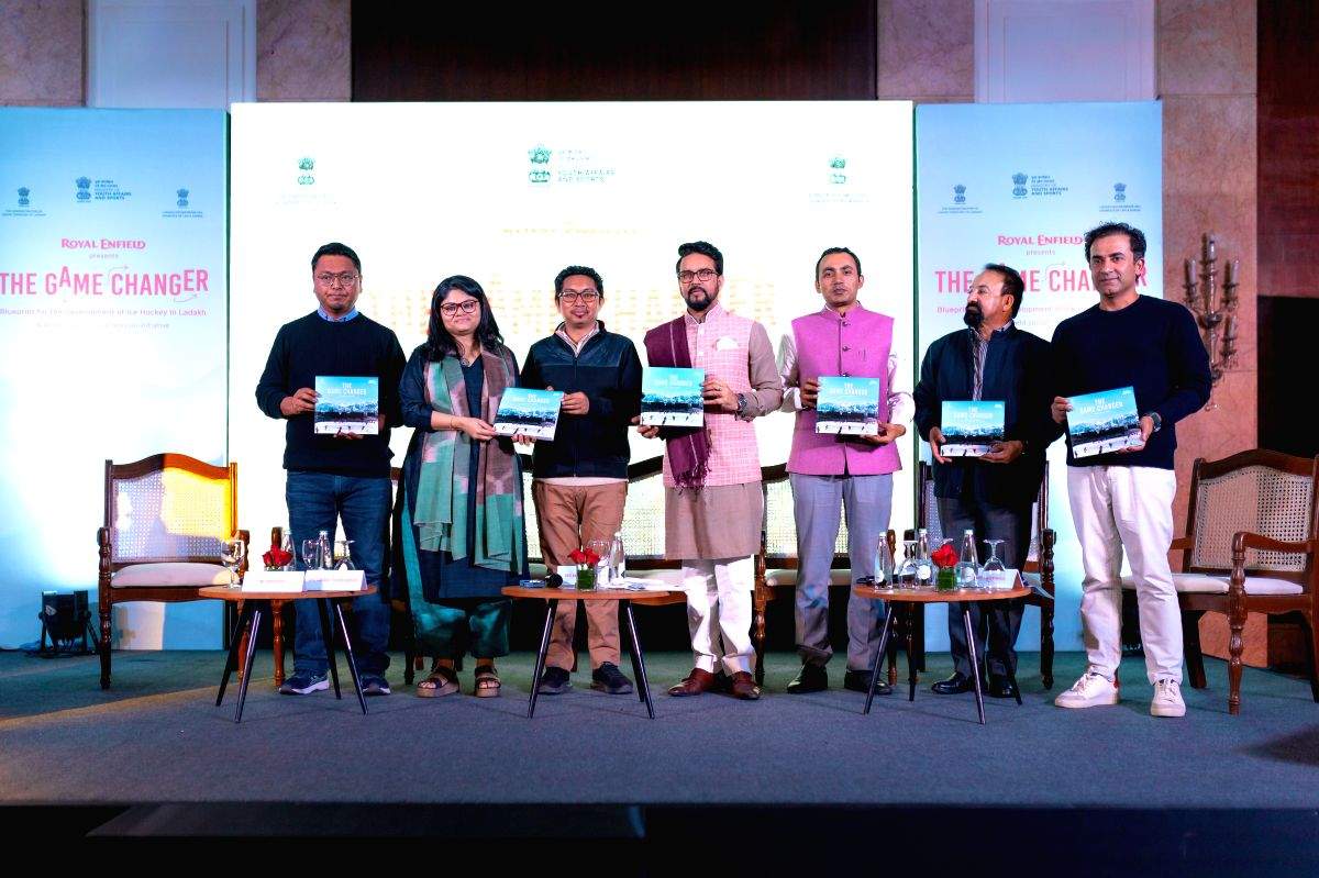 Anurag Thakur handed a strategic blueprint for development of ice hockey in Ladakh - Vimarsana News