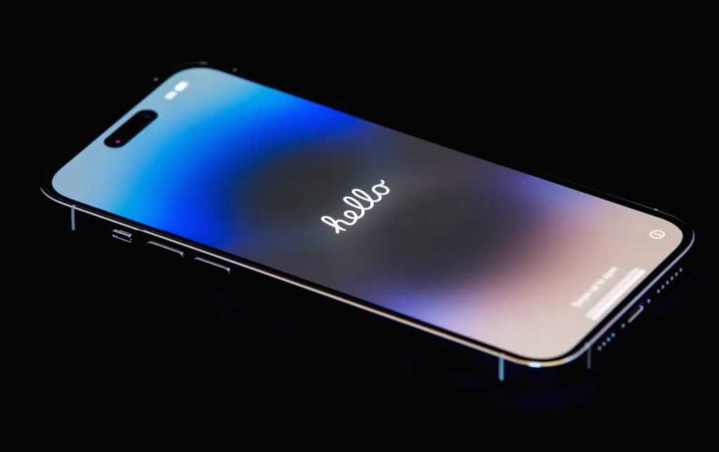 Apple resolves key production issues around iPhone 15: Top analyst - Vimarsana News