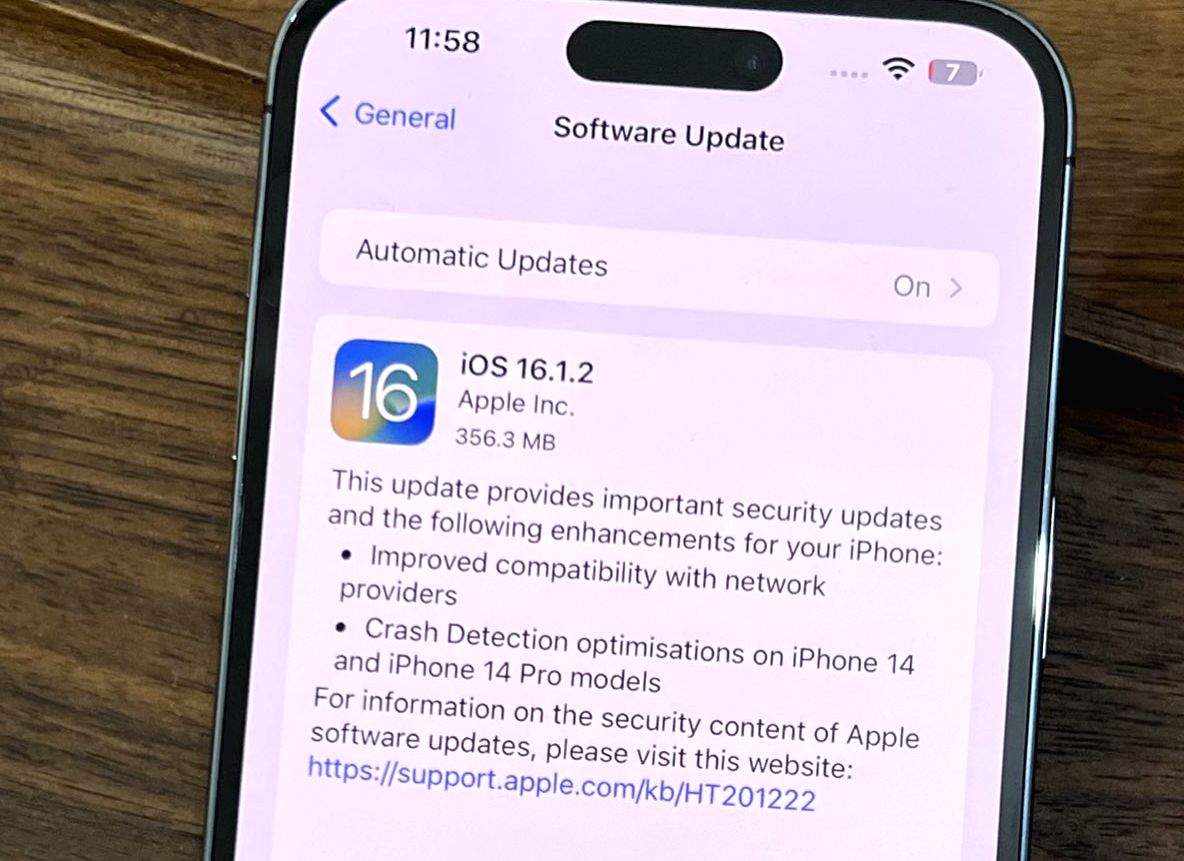 Apple rolls out iOS 16.1.2 update with security fixes, improved crash detection - Vimarsana News