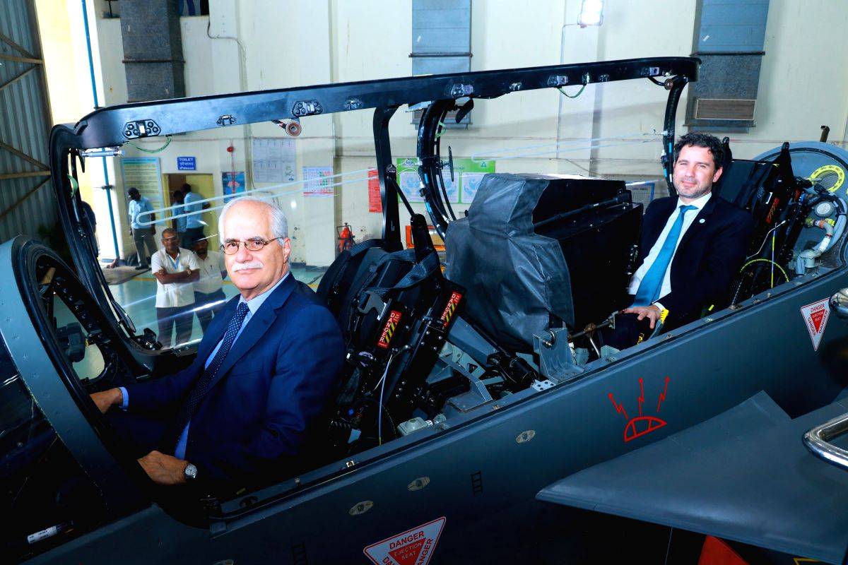 Argentinian Defence Minister visits HAL, LoI signed for Light and Medium Utility Helicopters - Vimarsana News