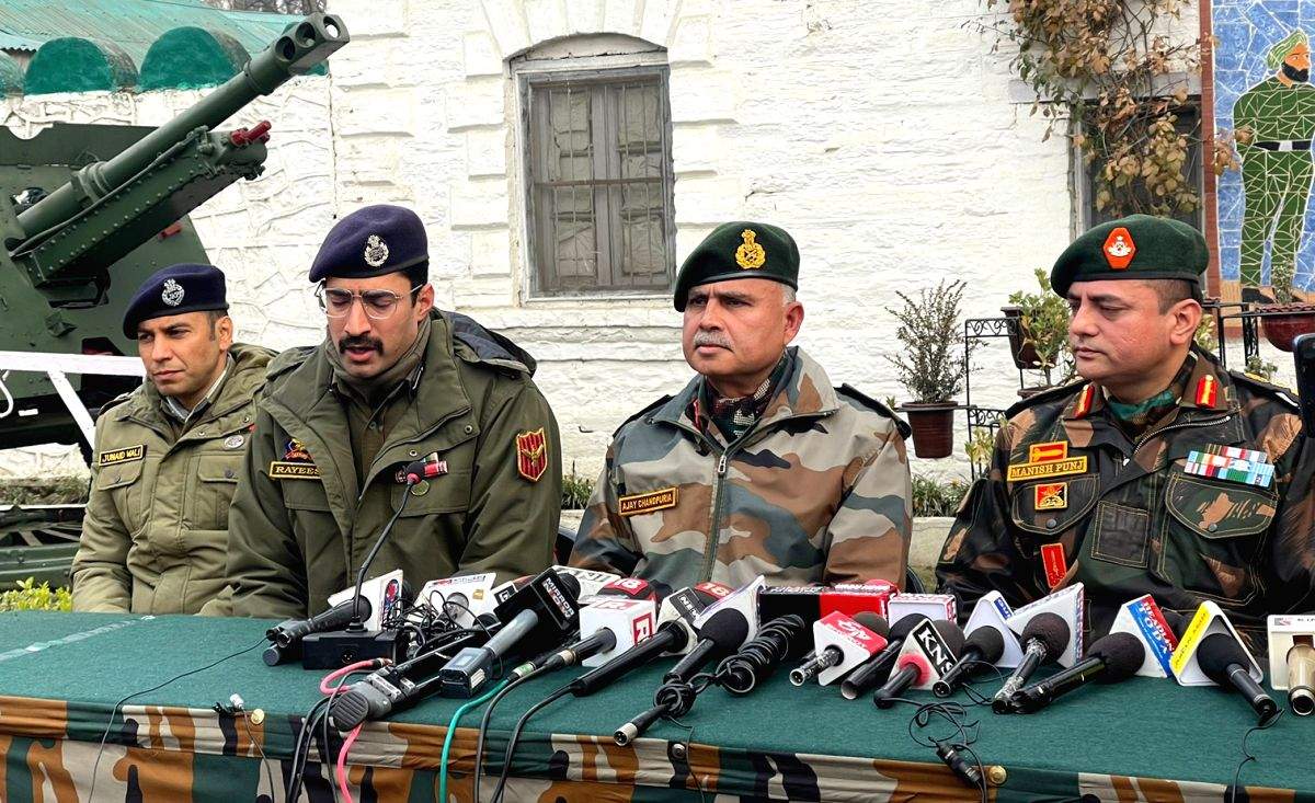 Large quantity of arms, ammunition recovered close to LoC in J&K's Baramulla - Vimarsana News