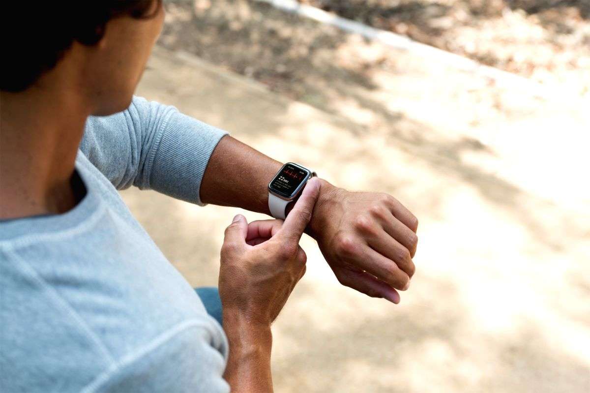 Apple partners launch 'GetActiveIndia' challenge for Watch users - Vimarsana News