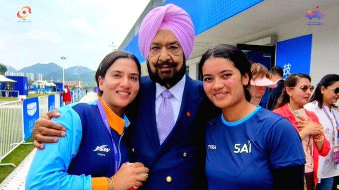 Asian Games: Like father, like daughter: Rajeshwari Kumari emulates father Randhir by winning silver in Trap team competition - Vimarsana News