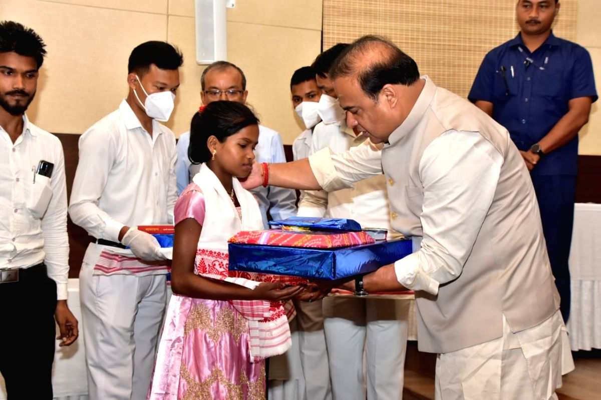 Assam extends financial support to Covid orphans - Vimarsana News