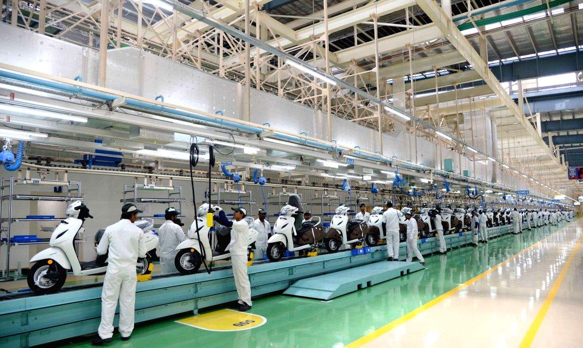 IIP growth falls to 3.7% in June - Vimarsana News