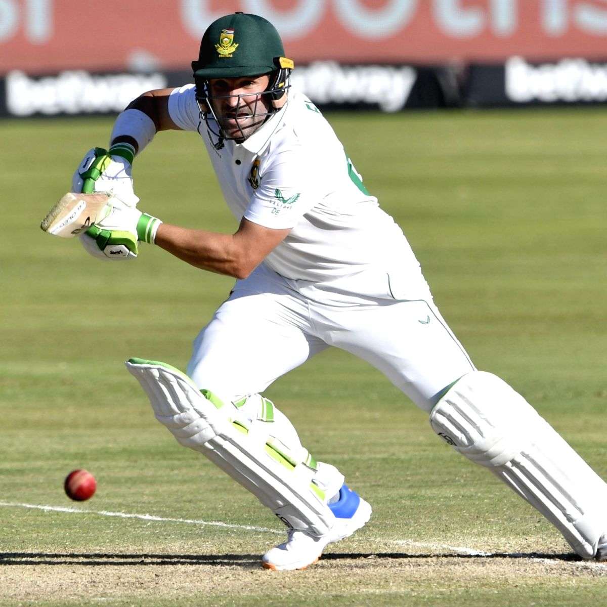 Dean Elgar joins Essex on 3-year deal after retiring from international cricket - Vimarsana News