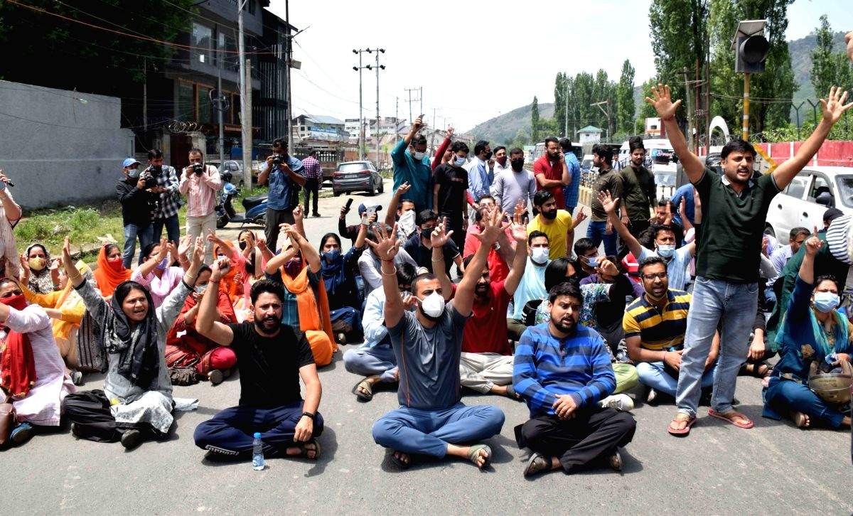 India is in denial of genocide of Kashmiri Pandits, says report - Vimarsana News