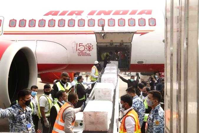 Vax visa: Global protocol in works to reopen international travel - Vimarsana News