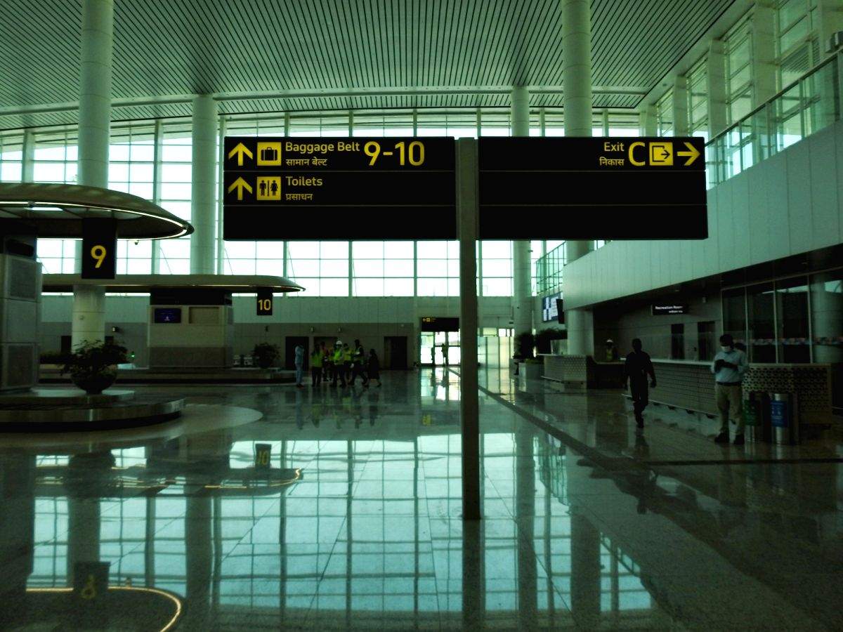 Delhi Airport's re-carpeted runway becomes operational: DIAL - Vimarsana News