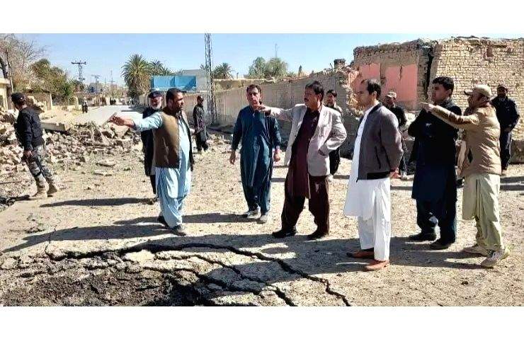 2 soldiers, 4 terrorists killed in intelligence based-operation in Pakistan - Vimarsana News