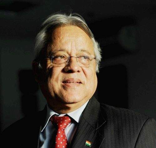 Strong consumer movement in institutionalised manner required to fight counterfeiting, smuggling menace: Prof Bejon Misra - Vimarsana News