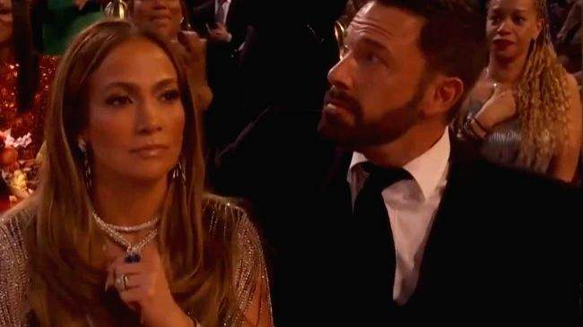Ben Affleck reveals what he said to JLo during awkward Grammy Awards moment - Vimarsana News