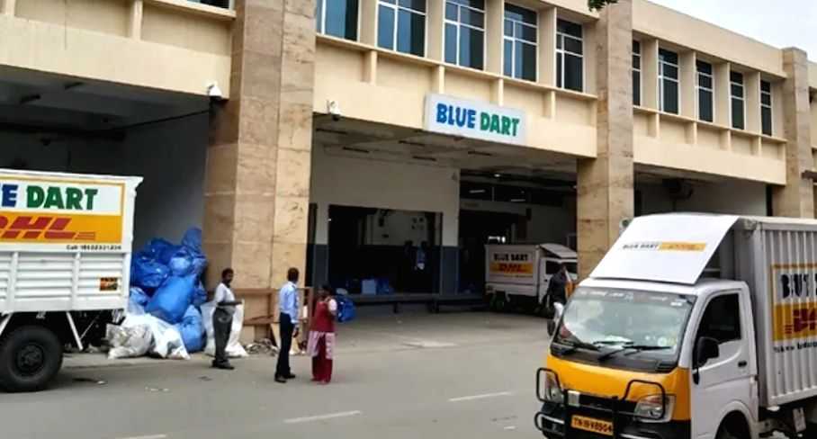 Blue Dart Express rebrands its service 'Dart Plus' as 'Bharat Dart' - Vimarsana News