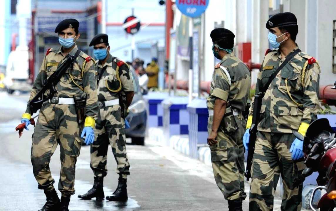 2 Pakistani intruders shot dead by BSF - Vimarsana News