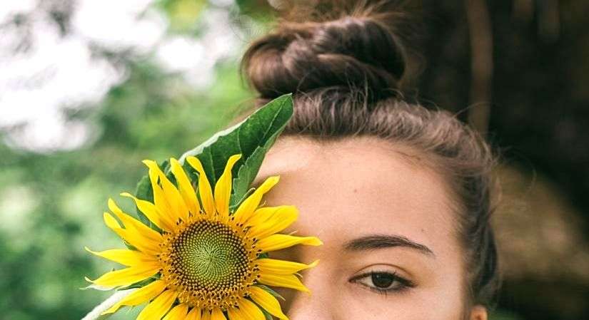 Breaking myths around oily skin - Vimarsana News