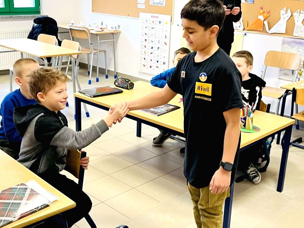 British-Indian boy extends support to Ukrainian kids in Poland - Vimarsana News
