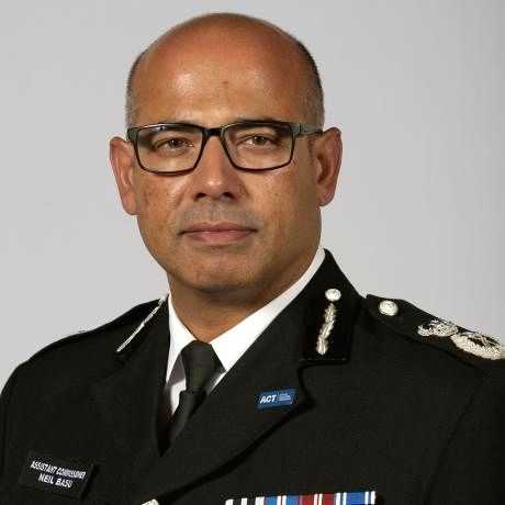 British Indian ex-top cop says institutional racism exists within police force - Vimarsana News