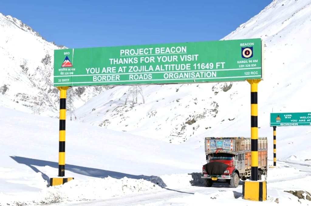 BRO ,GRSE Ltd sign MoU for 27 carriageway double lane modular bridges - Vimarsana News