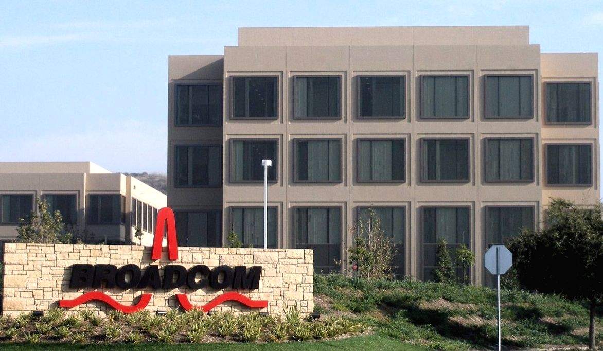 EU probing $61 bn acquisition of VMware by Broadcom - Vimarsana News