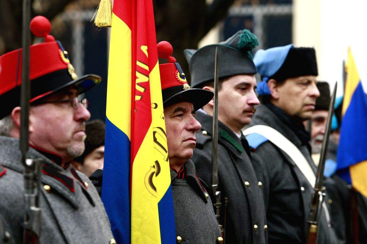 Romanians honour victims of 1989 revolution