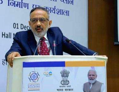 Cabinet Secy holds meeting on annual capacity building plans - Vimarsana News